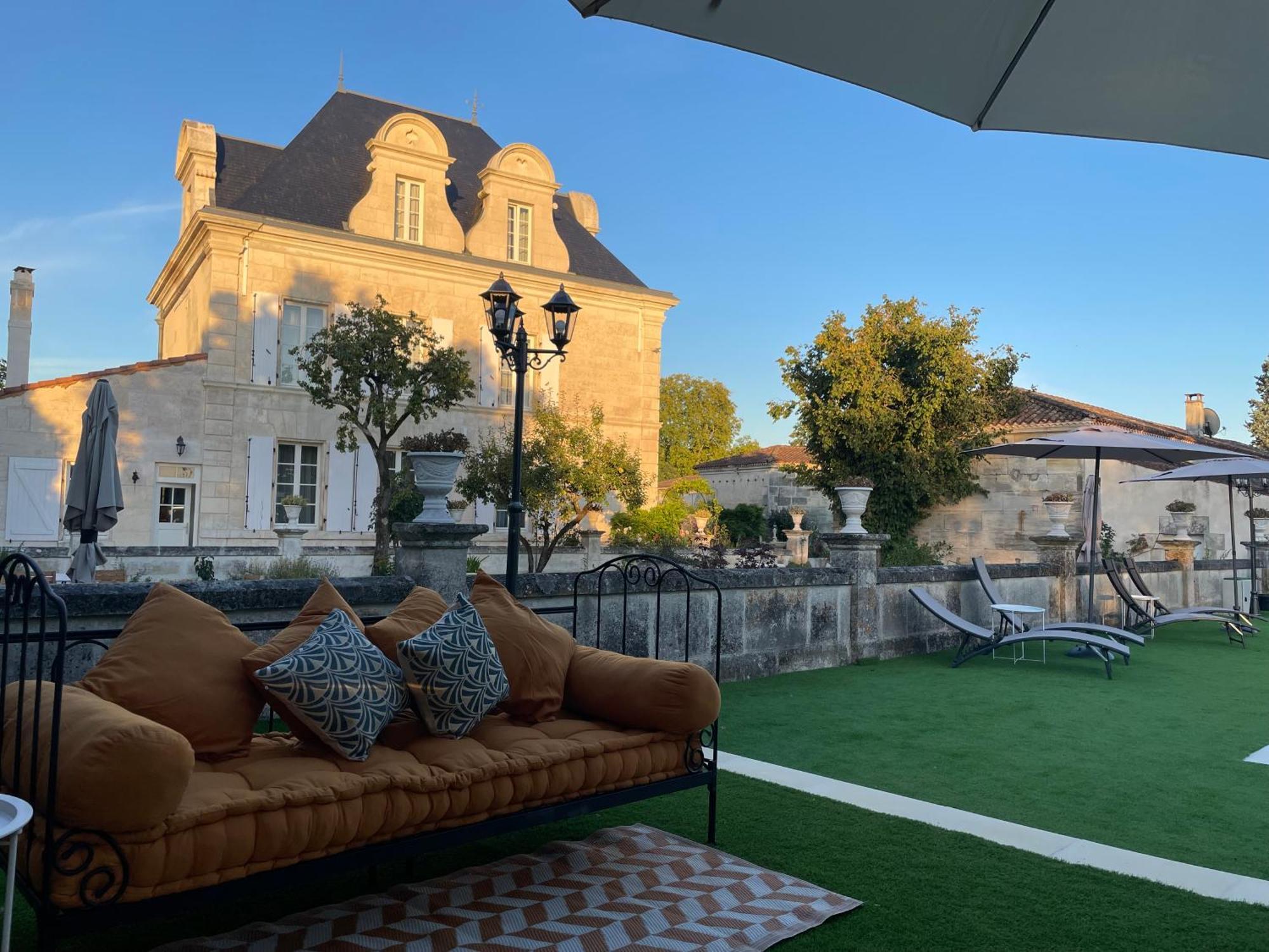 Le Grand Berger Chambres D'Hotes Angeac-Charente Екстериор снимка